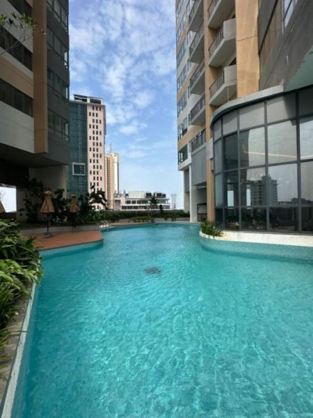 Pool - Highest Floor Unit in Colombo 2