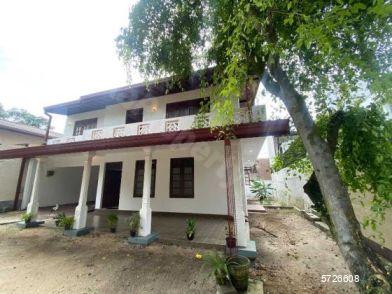 Boralesgamuwa House for sale/rent