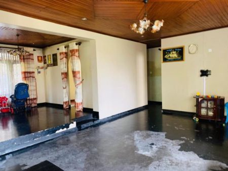 Living Room - (OS 121)3 Bedroom house for sale in Kadawatha for Rs. 28 million (negotiable)