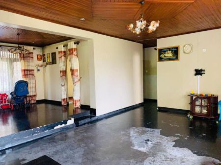 Living Room - (OS 121)3 Bedroom house for sale in Kadawatha for Rs. 28 million (negotiable)