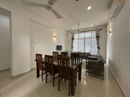 Dining room - 3 Bedroom apartment for rent in Colombo 5 for Rs. 2.65 lakhs (per month)