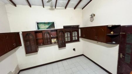 Kitchen - (OS 129) 4 Bedroom house for sale in Kadawatha for Rs. 27.50 million (negotiable)