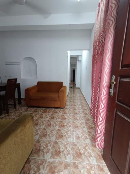 Living Room - 2 Bedroom apartment for rent in Colombo 6 for Rs. 7,000 (per day)