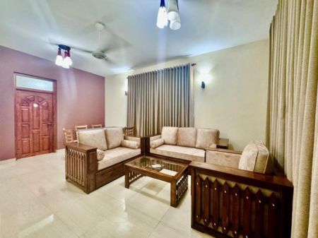 Living Room - Fully furnished 3 Bedroom apartment for rent in Colombo 5