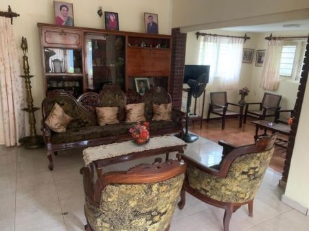 Living Room - Ratmalana, Maligawa Road 07 Bedroom - 03 Unit House on 18 Perches for Sale