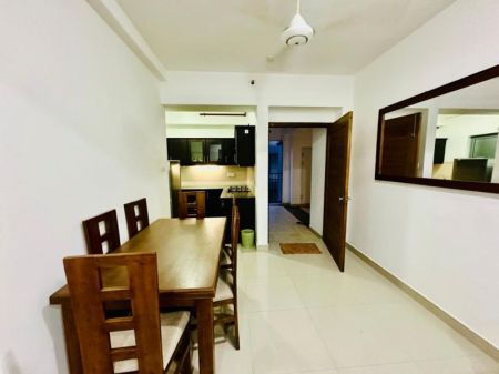 Pool - Colombo 08 2 BR Oval View Residencies Fully Furnished Apartment For Sale 