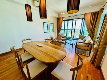 Dining room - Luna Tower Fully Furnished Luxury  2 BR Apartment For Sale in Colombo 02