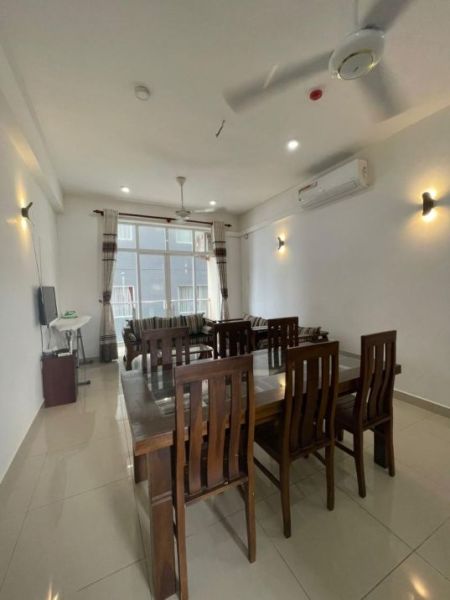 Dining room -  COLOMBO APARTMENT - 3 Bedroom Fully Furnished Apartment Rental in Wellawatta