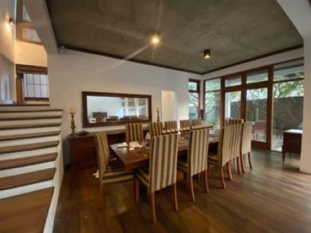 Dining room - Modern Villa type House with Swimming Pool for Sale Nawala