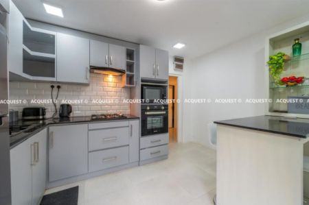 Kitchen - Apartment for Rent - Colombo 07 | LKR 350,000