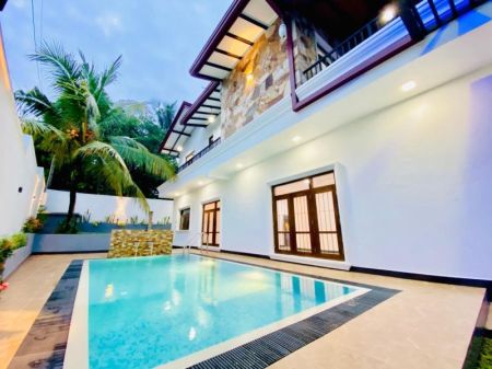 Pool - (SE1077) 5 Bedroom house for sale in Kottawa for Rs. 58 million (negotiable)