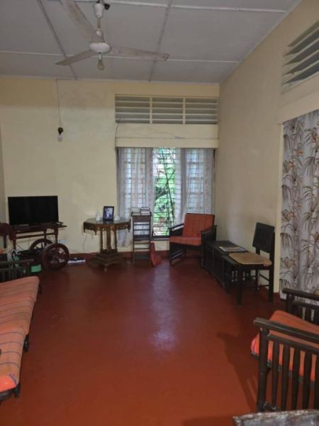 Living Room - House For Rent In Mount Lavinia (file No. 1084b/5) Station Road Seaside,