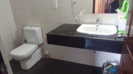 Bathroom - Access Zion - Talawathugoda 03 Bedroom Apartment for Sale