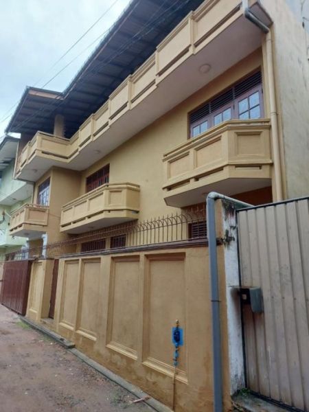 Pool - House For Rent In Colombo 6 (file No 659b) Iswari Road