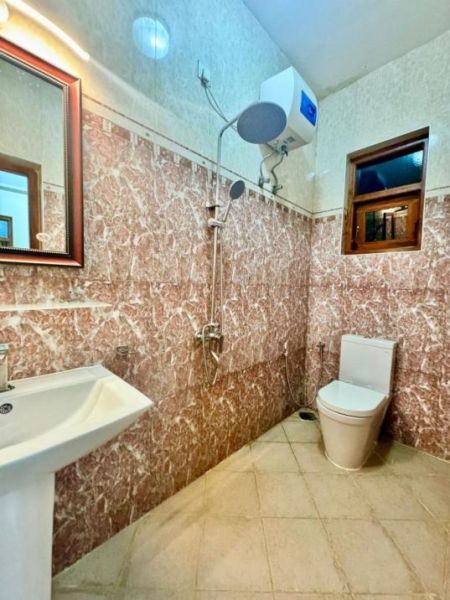 Bathroom -  3 Bedroom Fully Furnished Apartment Short -Term Rental in Kalubowila