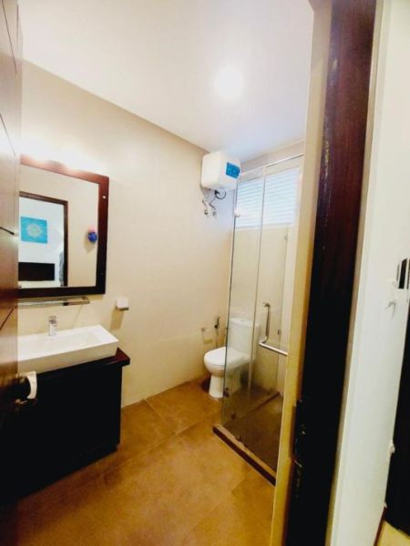 Bathroom - 3 Bedroom Apartment for Rent in the Heart of Mount Lavinia