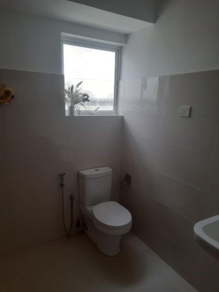 Bathroom - 3 Bedroom Luxury Apartment for SALE in Nugegoda - Rs.43 Million