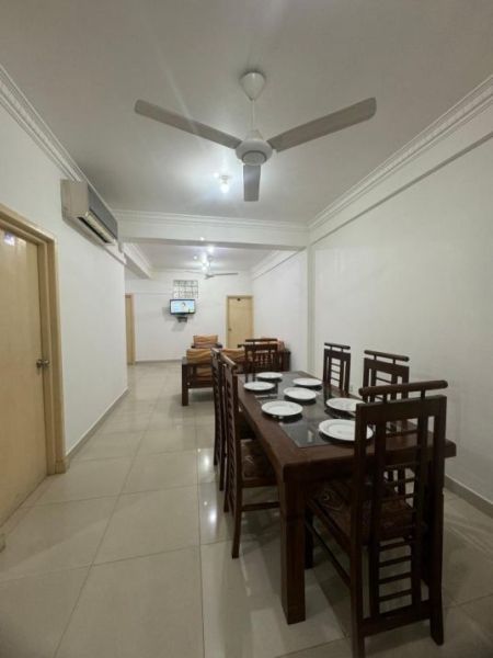 Dining room - COLOMBO APARTMENT - 3 Bedroom Apartment for rent in Colombo 5