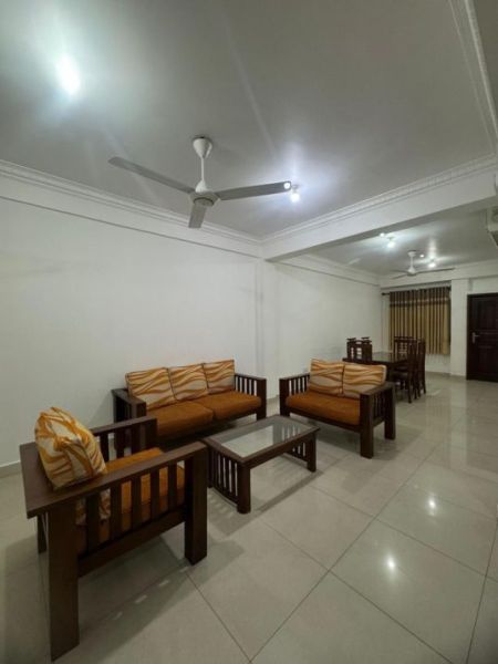 Living Room - COLOMBO APARTMENT - 3 Bedroom Apartment for rent in Colombo 5