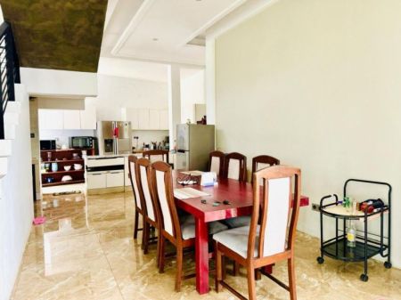 Dining room - (SE1098) 5 Bedroom house for sale in Thalawathugoda for Rs. 148 million (negotiable)