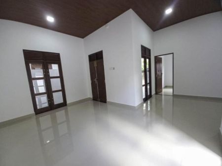 Pool - Single Story House For sale in Kaduwela, Athurugiriya - H2235