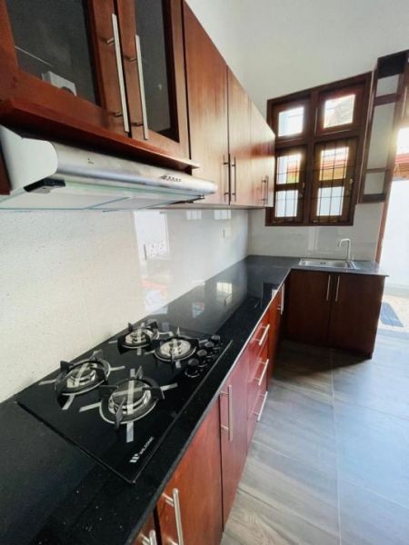 Kitchen - 3 Bedroom house for sale in Athurugiriya 