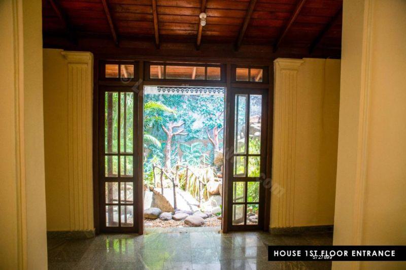 Nawala House for sale/rent