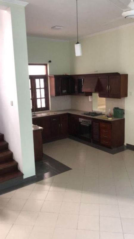 Kitchen - 11 Perch 3 BR  2 Storey House for Sale in Malabe - Kahanthota MRRR-A2 