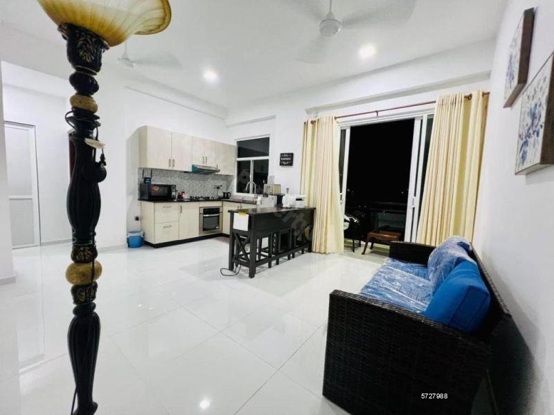 Mount Lavinia Apartment for sale/rent