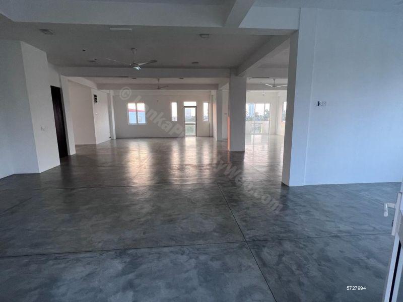 Battaramulla Commercial for sale/rent