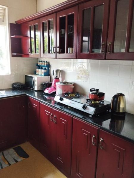 Kitchen - Fully Furnished Apartment Short-Term Rental in Kalubowila