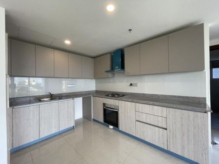 Kitchen - 3 Bedroom Converted to a 2 Bedroom for Sale at Aquaria Colombo 5