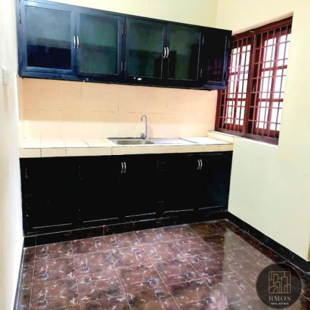 Kitchen - 4 Bedroom house for rent in Colombo 6 for Rs. 2.50 lakhs (Per Month)