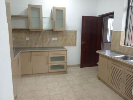 Kitchen - Luxury Three Storey House for Rent in Rajagiriya for Rs.350,000