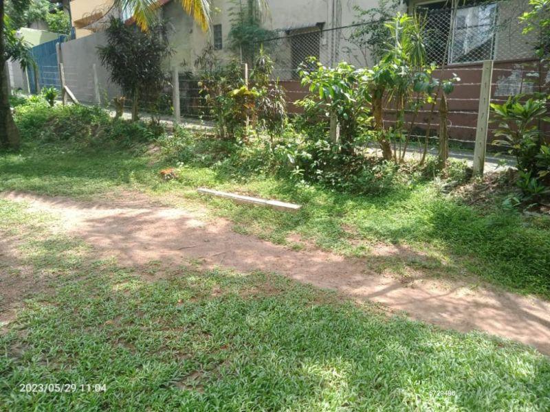 Ethul Kotte Land with house for sale/rent