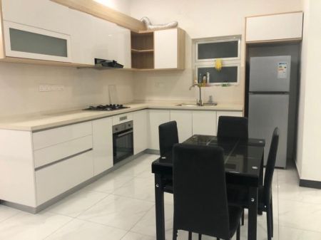 Kitchen - Blue Ocean Apartment For Rent in Mount Lavinia - EA272