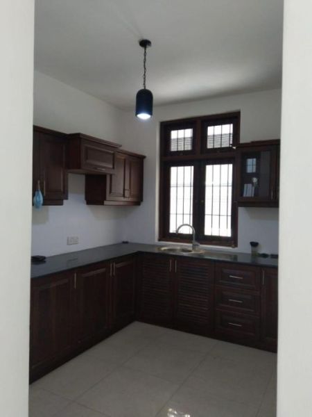 Kitchen - 3 Bedroom House for Rent in Battaramulla, R220965