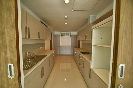 Kitchen - 3 Bed Room 4500Sqft Luxury Furnished Apartment for Rent In Rajagiriya for Rs. 850,000 ( Per Month)  CVVV-A2