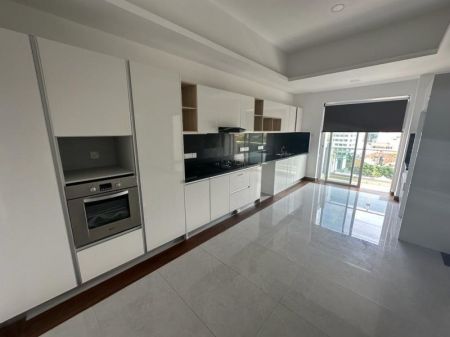 Kitchen - Apartment For Sale in Colombo 03