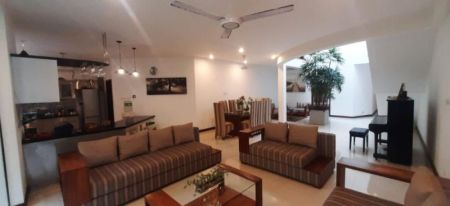 Living Room -  Fully Furnished 2 Story House For Sale in Colombo 05- EH256