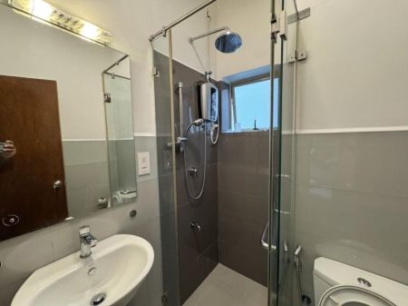 Bathroom - 2 Bedroom apartment for sale in Ariyana Resort Apartment Athurugiriya