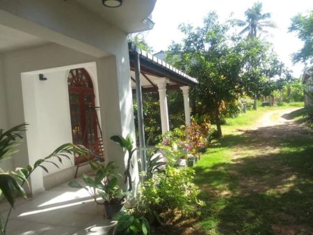 Exterior - 28P House for Sale in Moratuwa