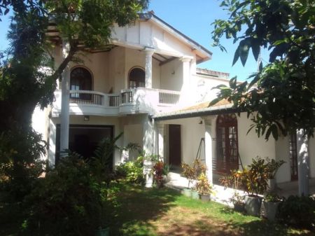 Exterior - 28P House for Sale in Moratuwa