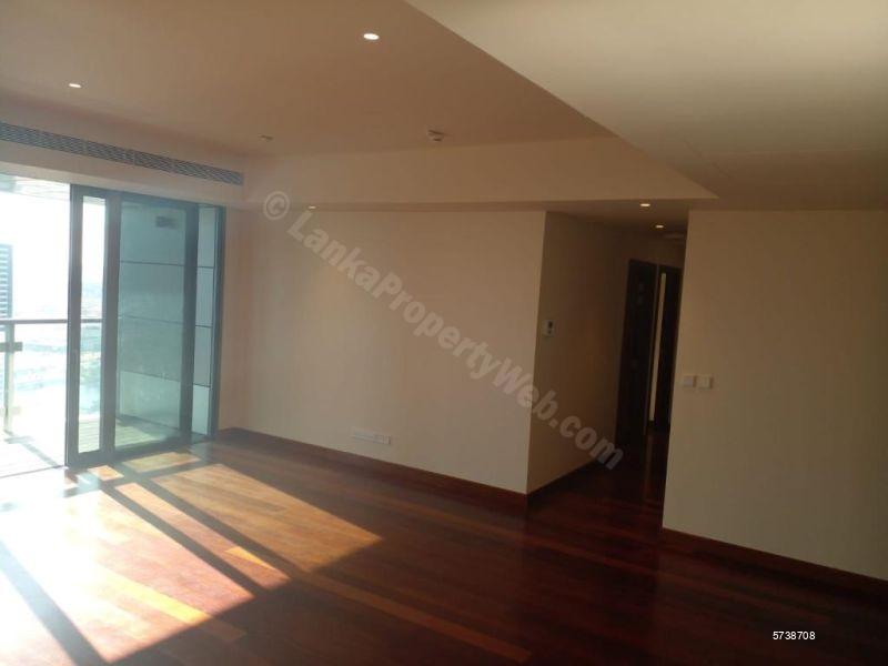 Colombo 2 Apartment for sale/rent