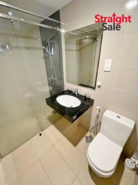 Bathroom - Two Bed Apartment for Rent OnThree20 in Colombo 02 [AR 02]