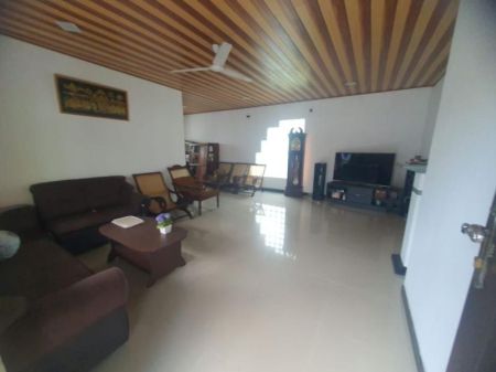 Living Room - House for sale in Kasbewa