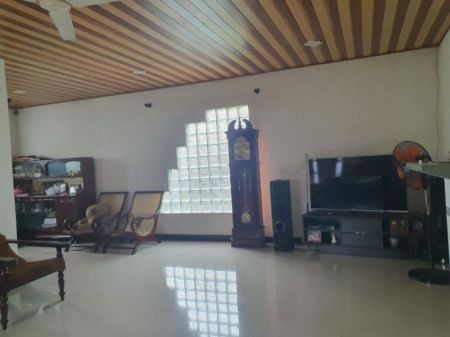 Living Room - House for sale in Kasbewa