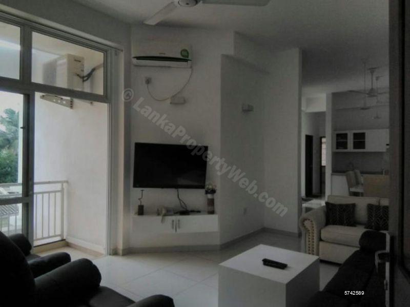 Battaramulla Apartment for sale/rent