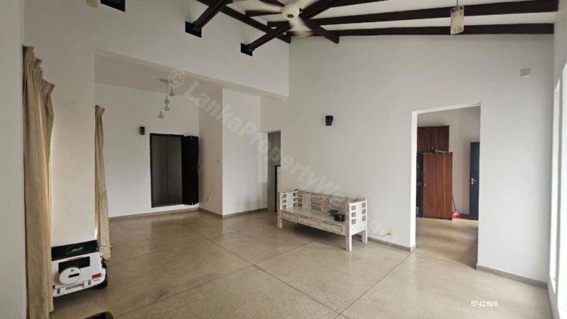 Rajagiriya House for sale/rent